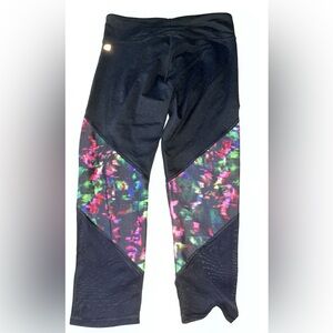 Fabletics cropped legging